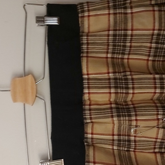 Coza Plaid Knit Mini Skirt - Picture 3 of 8